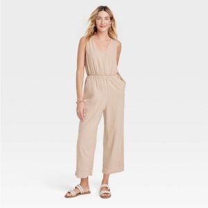 UNIVERSAL THREAD - WOMEN’S TAN JUMPSUIT - SIZE XS